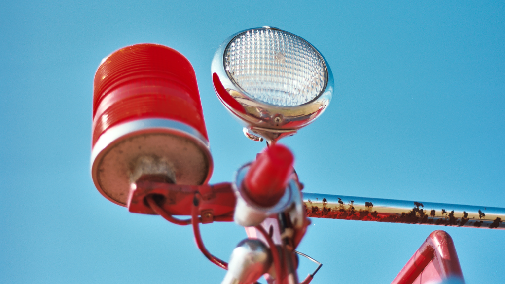 Signals © 2021 by Hugo Parasol is licensed under CC BY-NC-SA 4.0